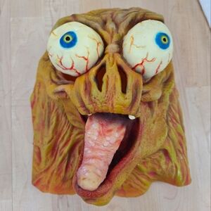 Vintage Y2K Halloween creepy eyeball mask